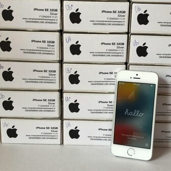 Apple iPhone SE 32GB + nieuwe accu (100%) simlockvrij zilver + Garantie