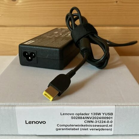 nieuwstaat Lenovo laptop Adapter origineel 135W