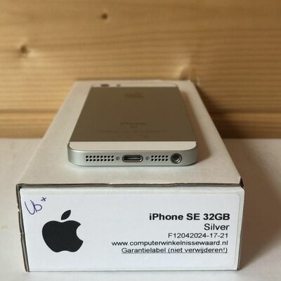 Apple iPhone SE 32GB simlockvrij zilver + Garantie